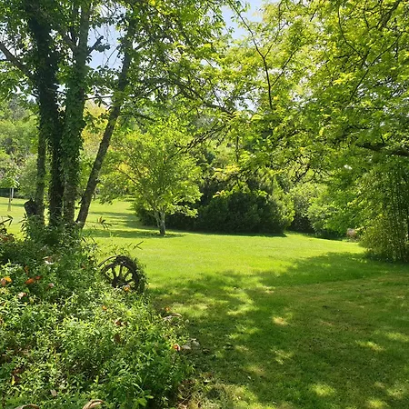 Le Jardin Chuchotant Feriehus