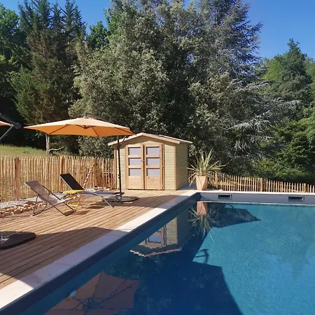 Le Jardin Chuchotant * Le Buisson de Cadouin